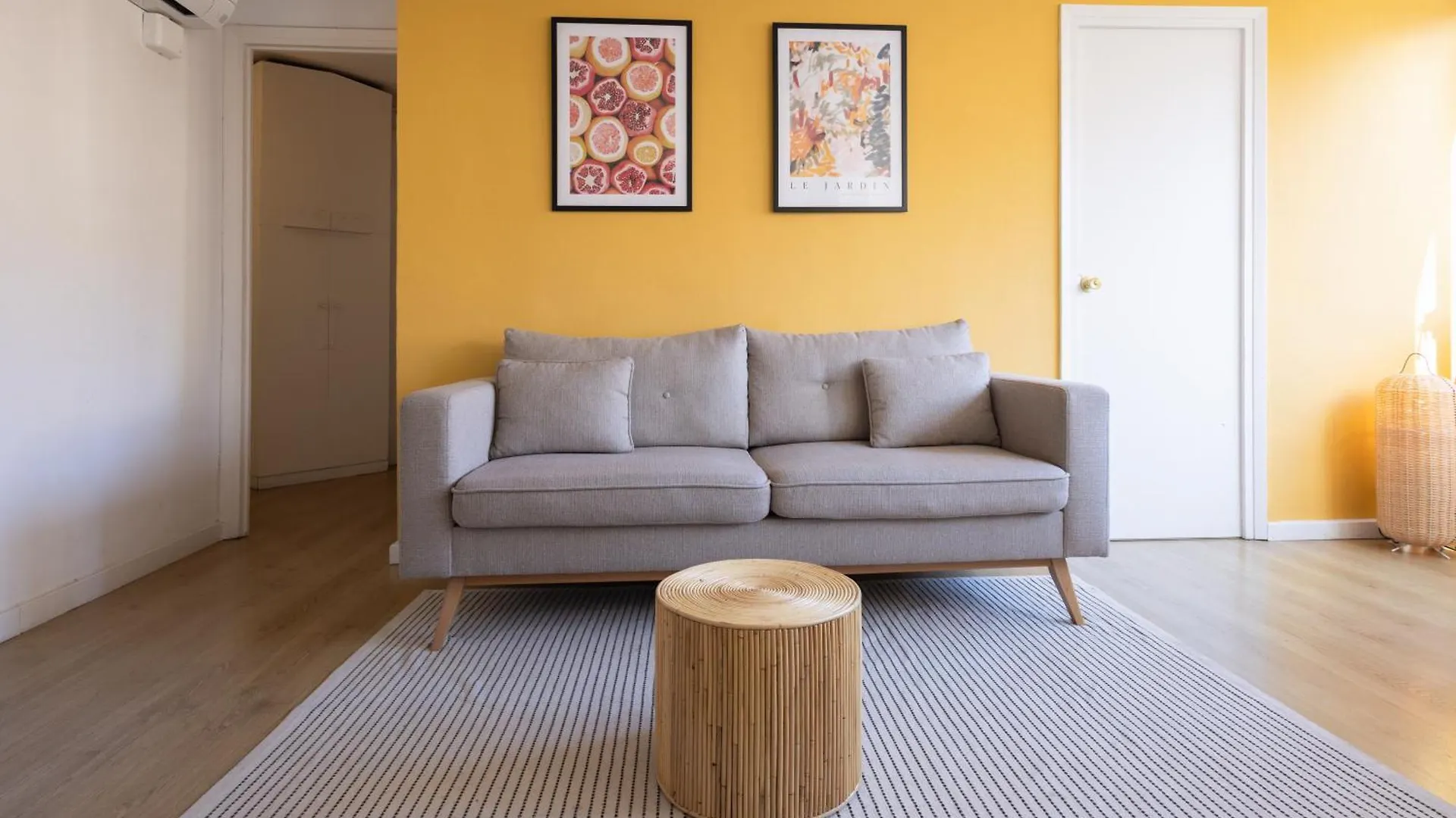 Stay U-Nique Apartment Rossello II Barcelona